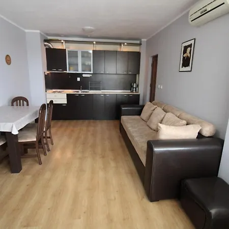 Amadeus 5 - Menada Apartmán Sluneční pobřeží