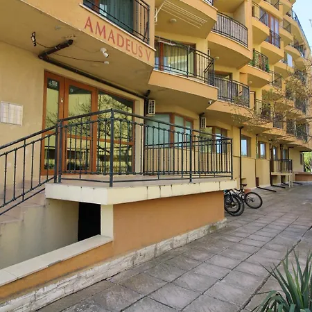 Apartamento Amadeus 5 - Menada